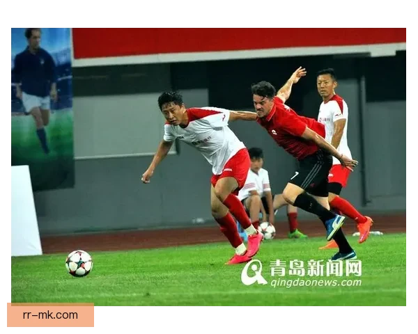 巴洛贡法甲主场单刀推射破门锁定胜局全场最佳表现引爆球迷热情